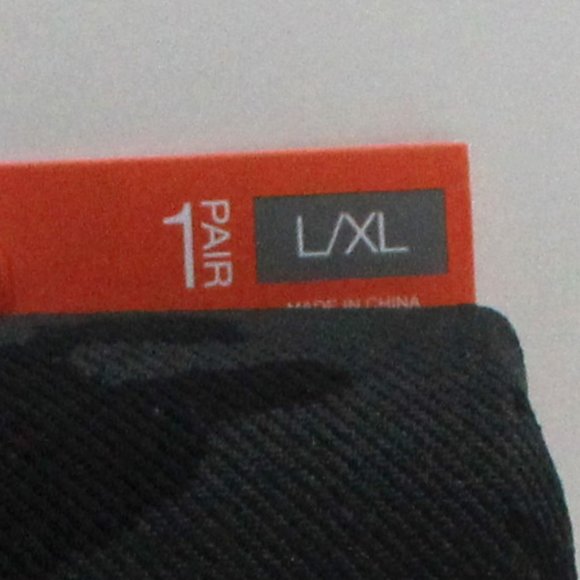 Women's Size L/XL Seamless Textured Black Camouflage No Muffin Top Legging - Picture 3 of 12